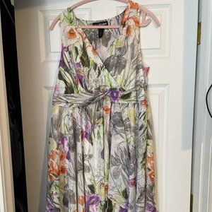 Lane Bryant Dress Size 14 V Neck Floral Watercolor Handkerchief Hem Faux Wrap